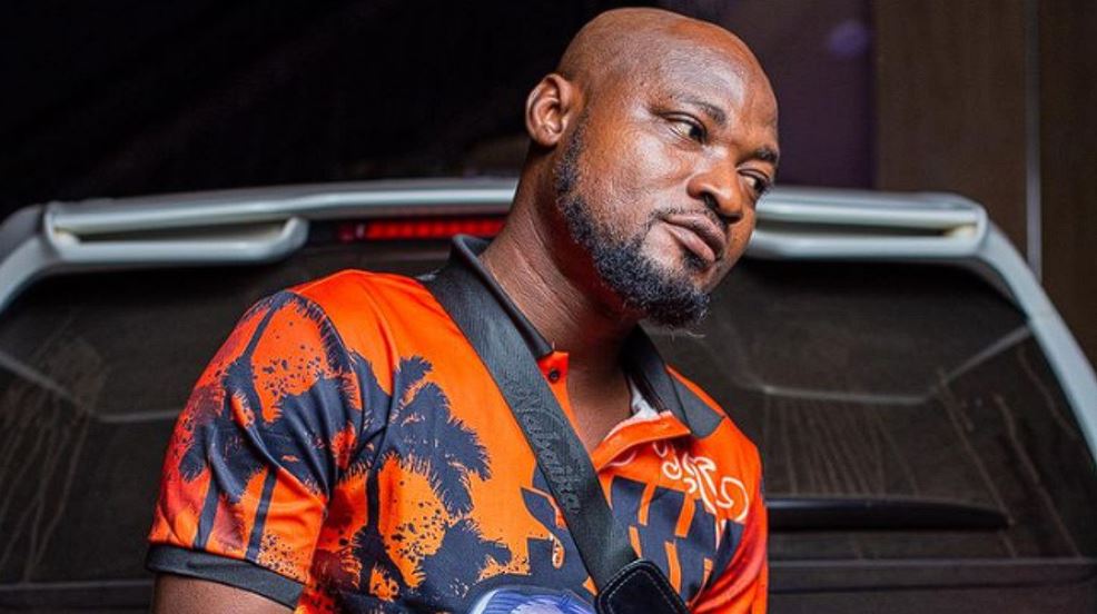 Imagine someone crazier than you coming to advise you at psychiatric - Funny Face shares experience